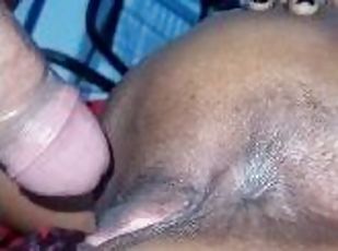 naughty and big-tailed black woman, farts through her pussy several times!