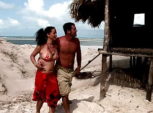 Beach beauties have hot group sex and everyone gets off