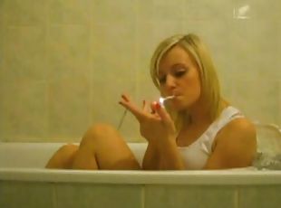 bagno, giovanissime, feticci, fumanti