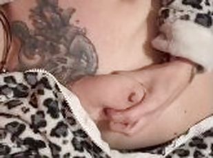 masturbation, orgasme, chatte-pussy, doigtage, solo, humide