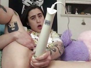 shaved pussyhole spreading and orgasms