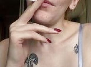 amaterski, crvenokose, sami, pušenje-smoking, tetovaže