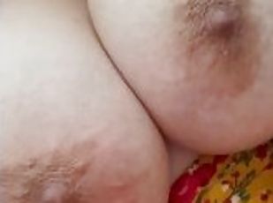 Big natural tits in 4K