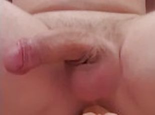 Juicy handsfree prostate cumshot from dildo riding