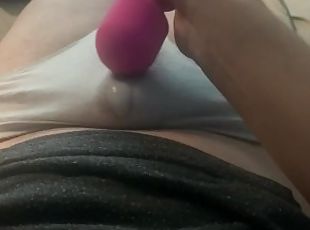 masturbacja, orgazm, amatorskie, wystrysk-spermy, zabawka, spodnie, sperma, solo, brunetka