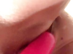 I’m cumming for you daddy.