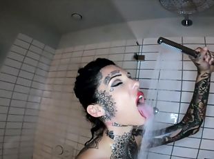 kąpiel, cipka, robienie-loda, hardcore, para, naturalne, prysznic, ogolone, tatuaże
