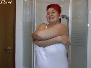 الاستحمام, كبيرة-الثدي, هواة, كبيرة-في-العمر, متشددين, ألمانية, سمينة-و-جميلة, حمراء-الشعر, دش, حلق