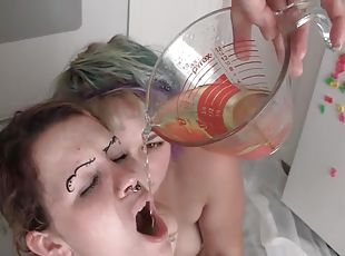 These girls have some fun while pissing