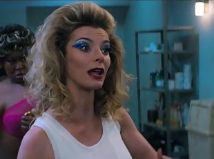 Betty gilpin. alison brie, others - glow s2e10