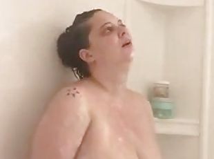 mandi, payudara-besar, amatir, jenis-pornografi-milf, wanita-gemuk-yang-cantik, fetish-benda-yang-dapat-meningkatkan-gairah-sex, mandi-shower, seorang-diri, berambut-cokelat