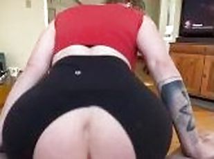 Horny MILF gets fucked in ripped pants