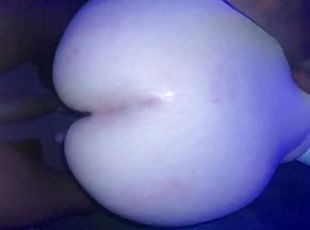 Baby daddy loves to give me shaking squirting orgasms