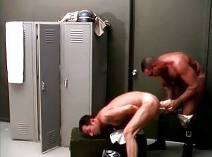 Huge dildo fills ass in locker room scene