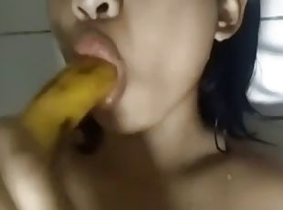 Kolmek pakai pisang