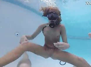 Sophie Murena is the hottest solo babe underwater